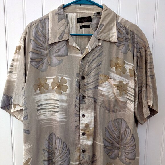 Vintage MONDANGO SILK Hawaiian Mens Short Sleeve - Picture 1 of 7